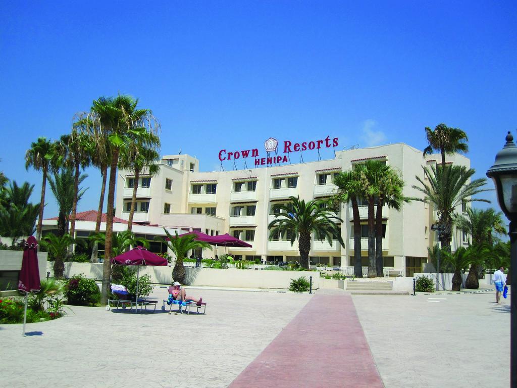 Crown Resorts Henipa Larnaka Exterior foto